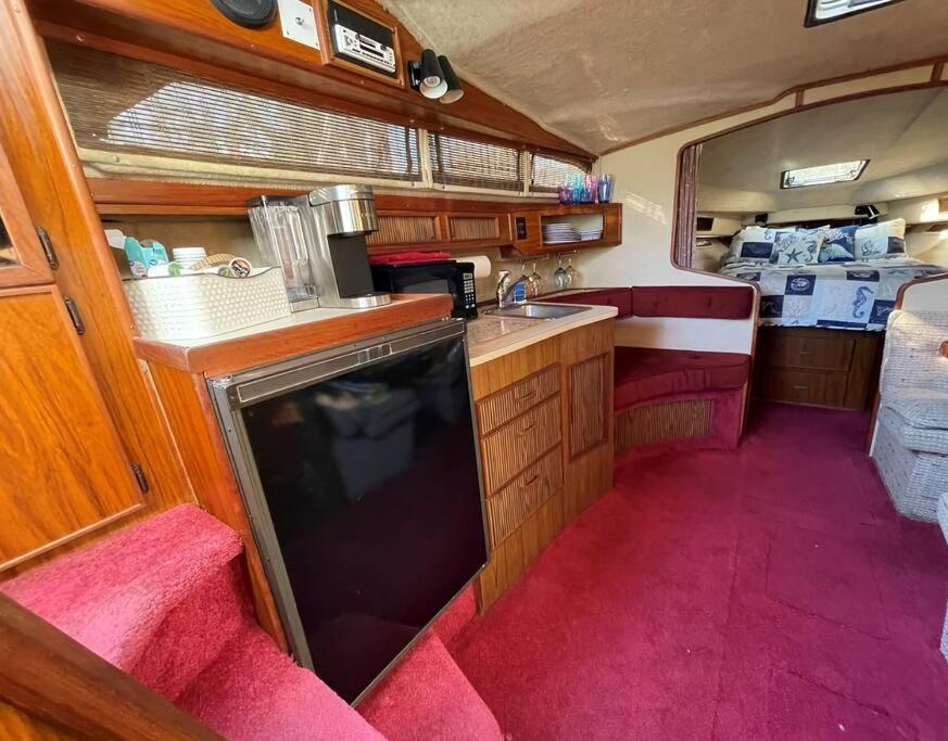 Private Yacht On Catskill Creek Εξωτερικό φωτογραφία